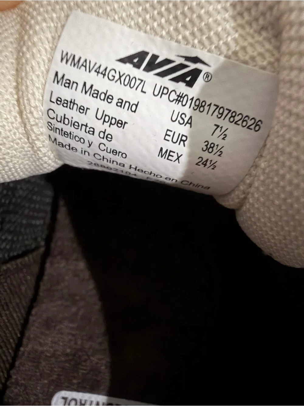 Avia women sneakers